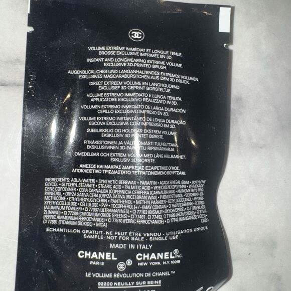 4 New Sealed Le Volume De CHANEL Mascara #10 NOIR Black .03 oz Sample Revolution - Picture 3 of 4